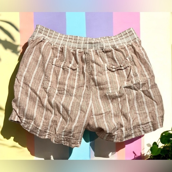 BRIGGS Pink & white cotton stretchy shorts WITH POCKETS LARGE - Picture 2 of 3